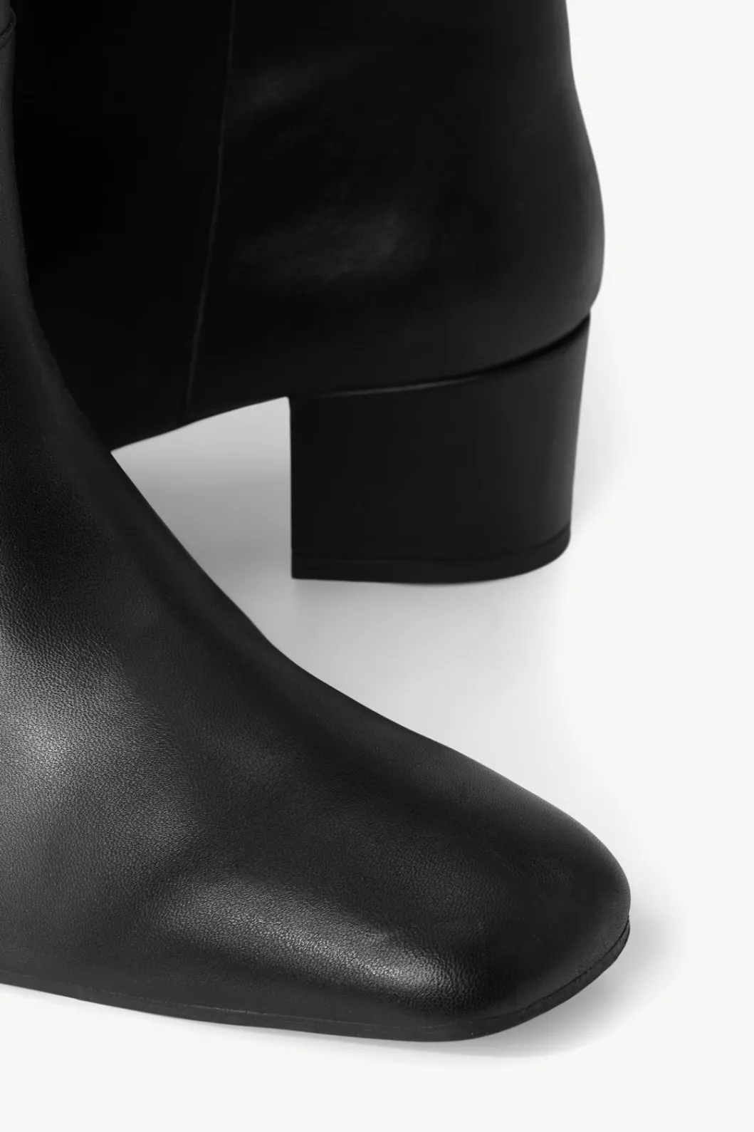 staud_nancy_boot_black_7.webp STAUD NANCY BOOT< Boots