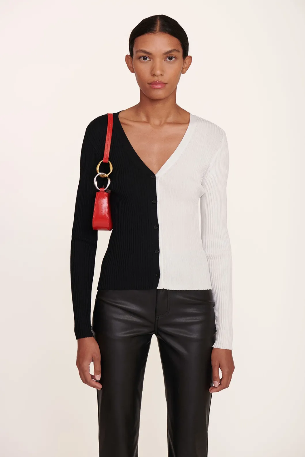 staud_ollie_bag_cherry_3.webp STAUD OLLIE BAG< Shoulder