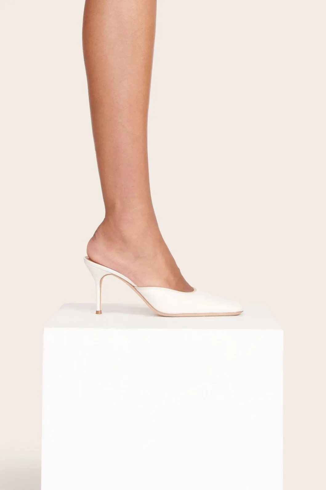 staud_otto_mule_paper_4.webp STAUD OTTO MULE< Mules & Flats