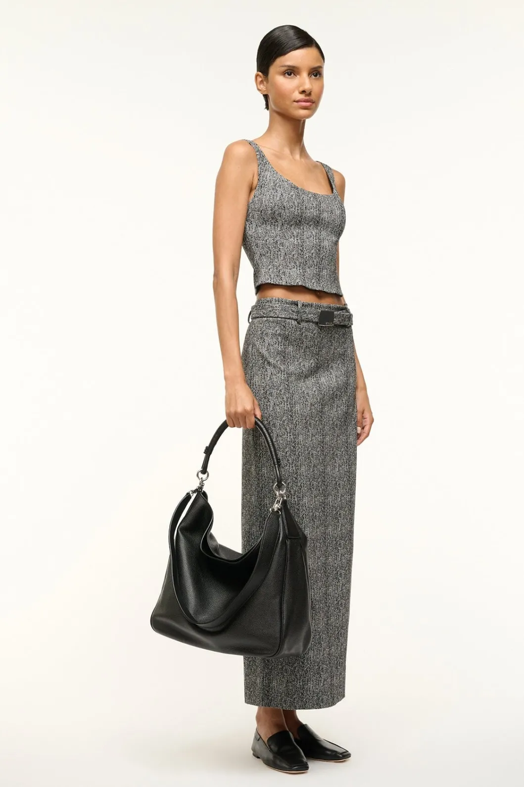 staud_perry_hobo_black_3.webp STAUD PERRY HOBO< Totes