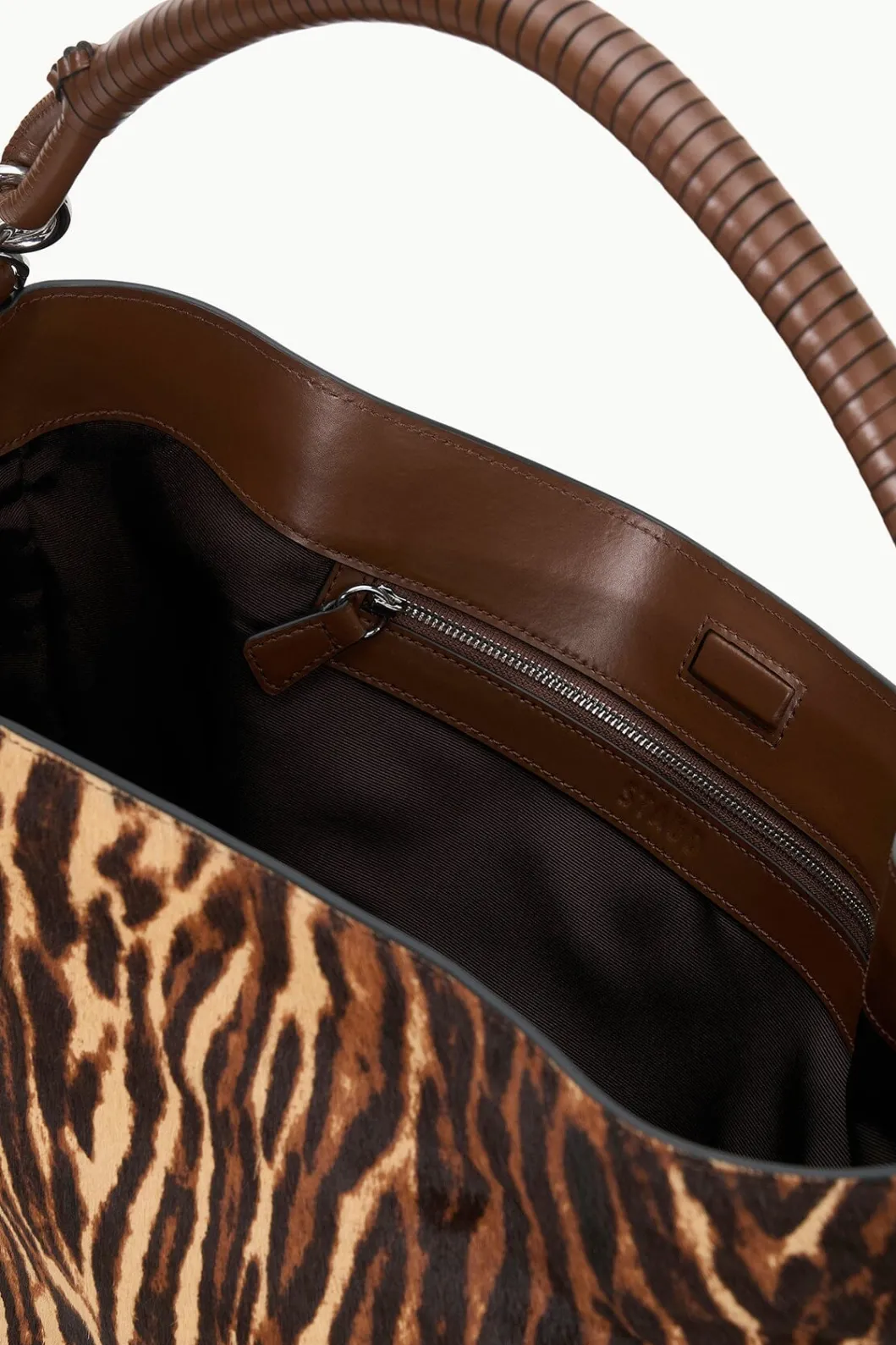staud_perry_hobo_lady_leopard_cacao_4.webp STAUD PERRY HOBO LADY LEOPARD CACAO< Totes | Carryalls