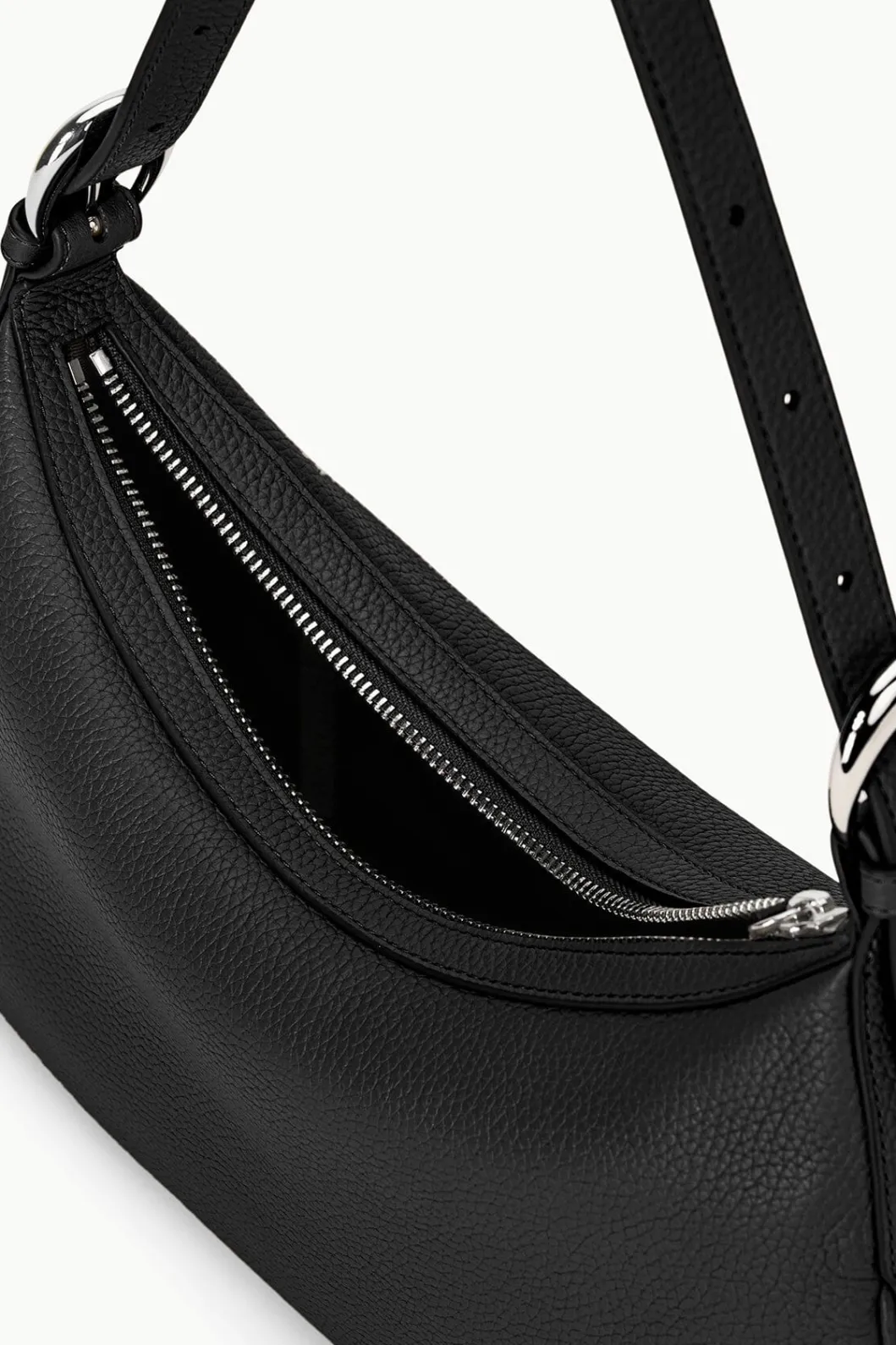 staud_pine_shoulder_bag_black_6.webp STAUD PINE SHOULDER BAG< Shoulder