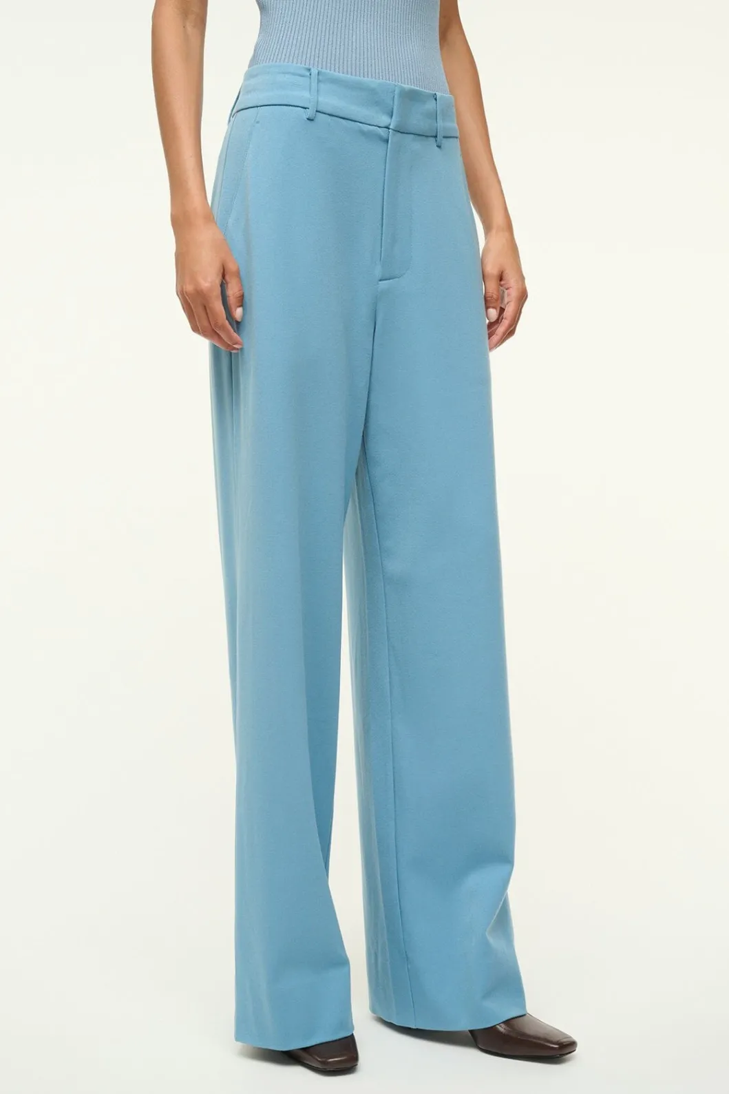 staud_prince_pant_slate_blue_3.webp STAUD PRINCE PANT SLATE BLUE< Pants & Shorts