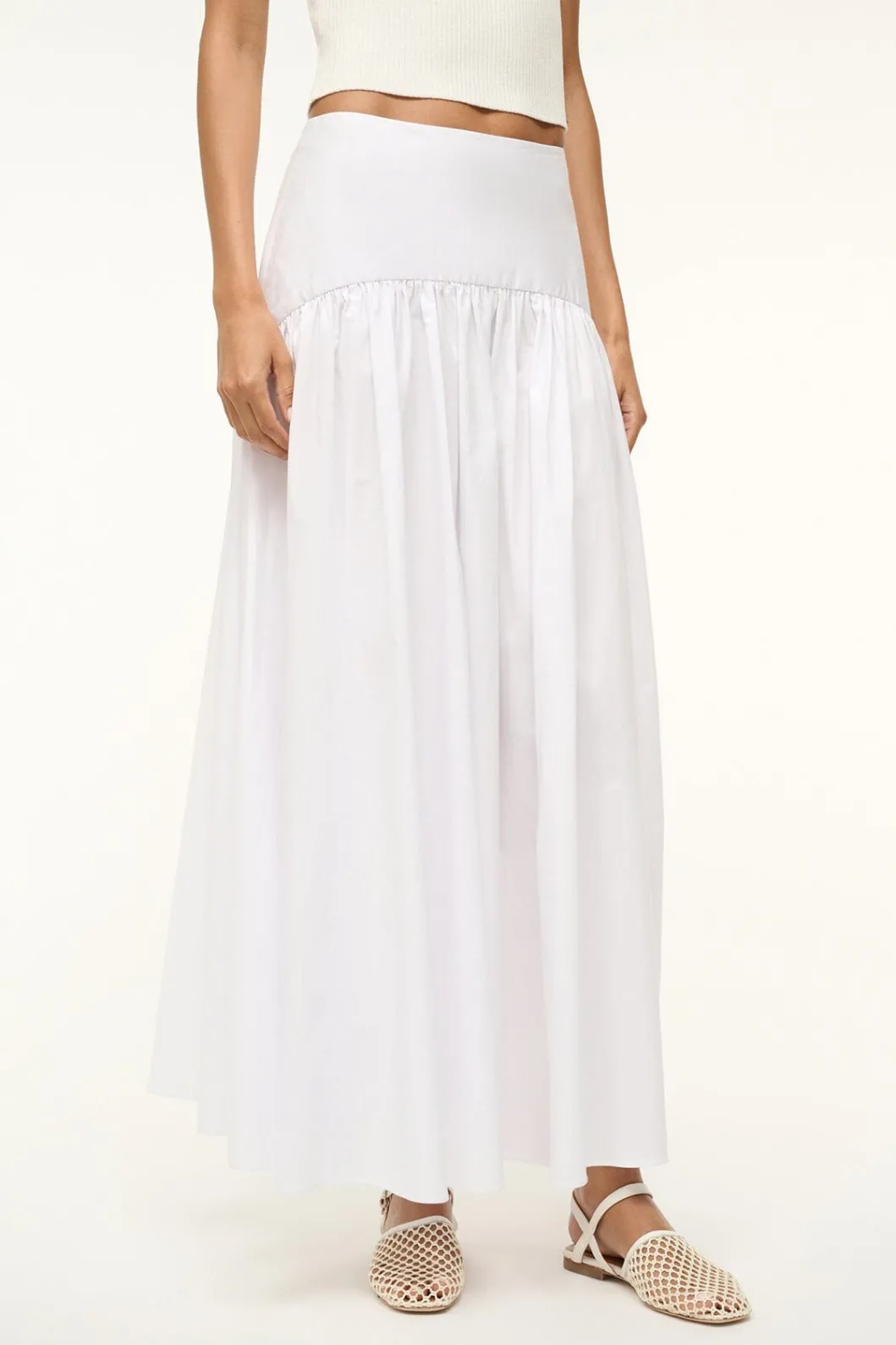 staud_procida_skirt_white_4.webp STAUD PROCIDA SKIRT< Skirts