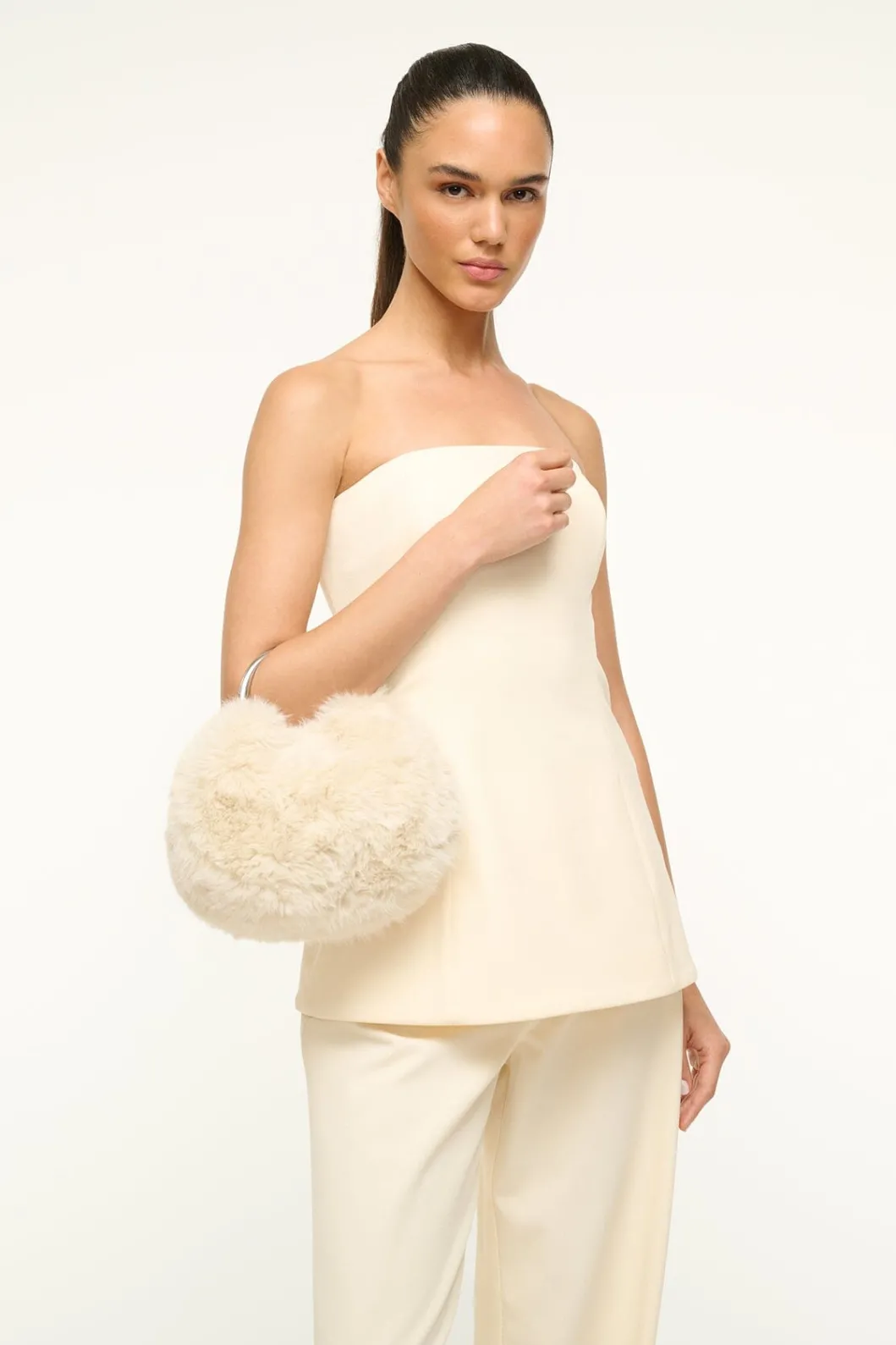 staud_romeo_faux_fur_bag_cream_3.webp STAUD ROMEO FAUX FUR BAG< The Evening Edit | Beaded/novelty