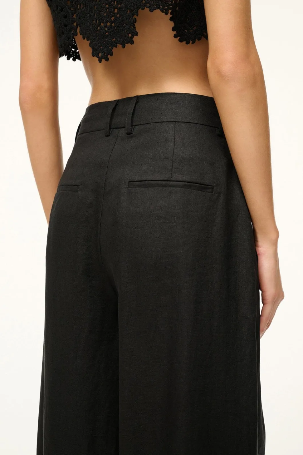 staud_sasha_pant_black_3.webp STAUD SASHA PANT< Pants & Shorts