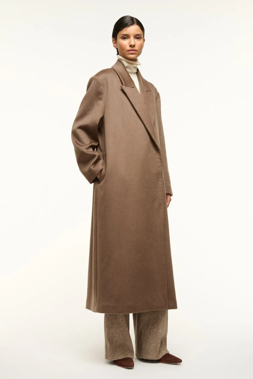 staud_serge_coat_deep_taupe_4.webp STAUD SERGE COAT DEEP TAUPE< Outerwear & Jackets