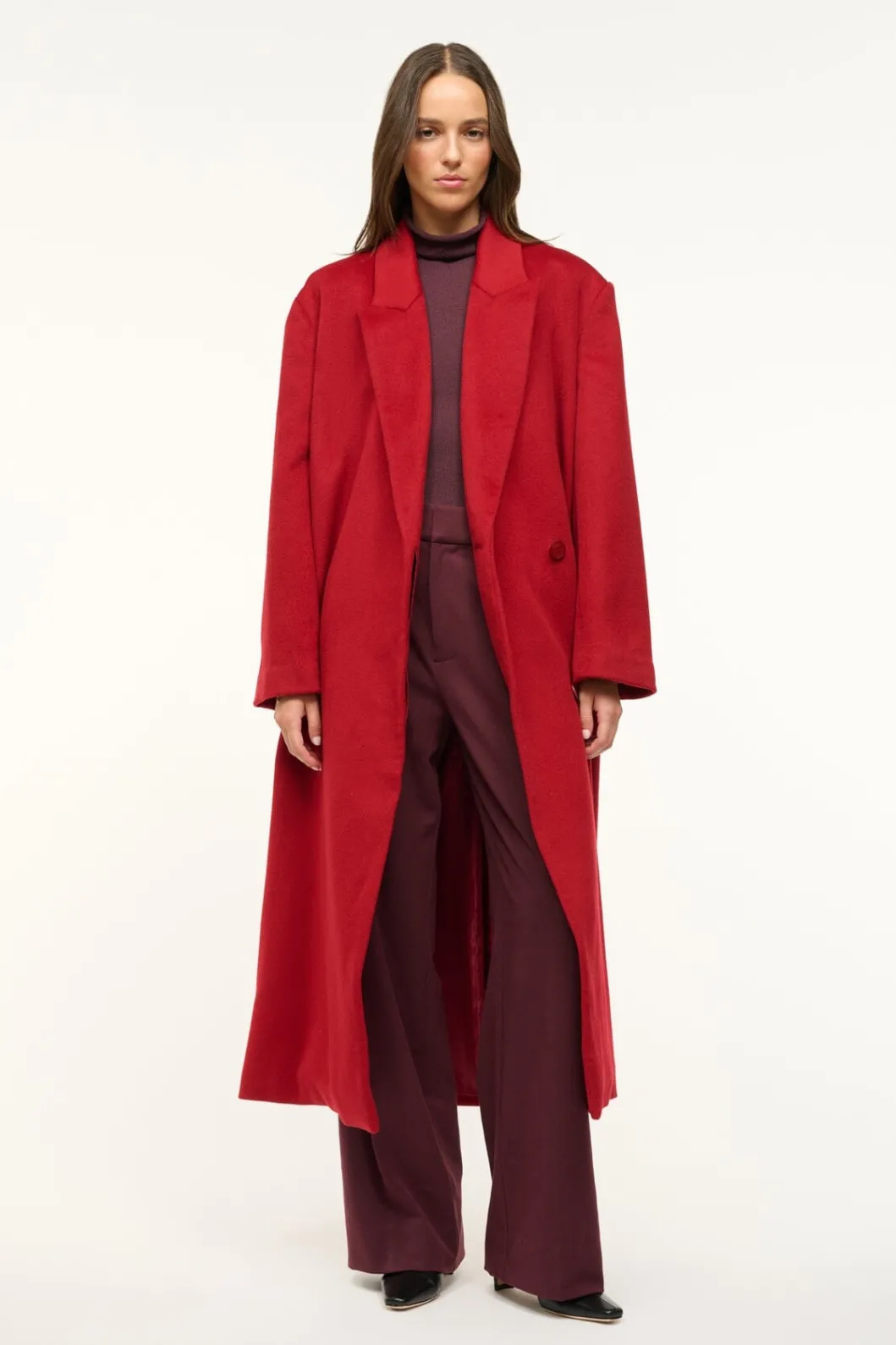 staud_serge_coat_rouge_4.webp STAUD SERGE COAT< Outerwear & Jackets