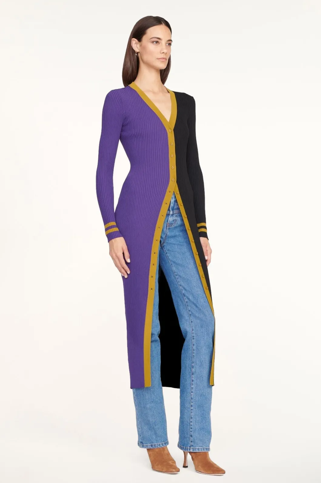 staud_shoko_sweater_x_nfl_bills_2-2.webp STAUD SHOKO SWEATER X NFL BILLS< Dresses