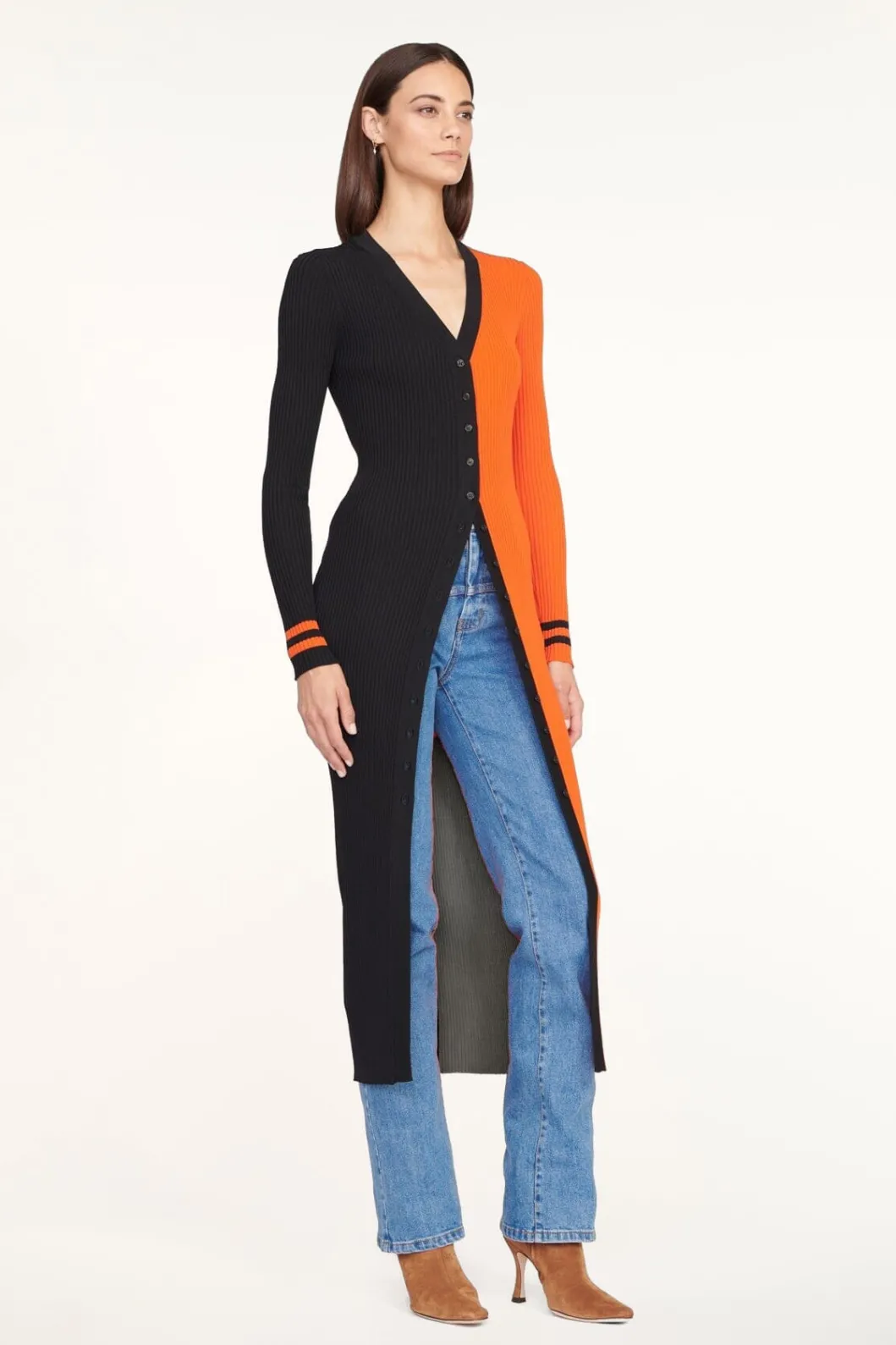 staud_shoko_sweater_x_nfl_bills_2-4.webp STAUD SHOKO SWEATER X NFL BILLS< Dresses