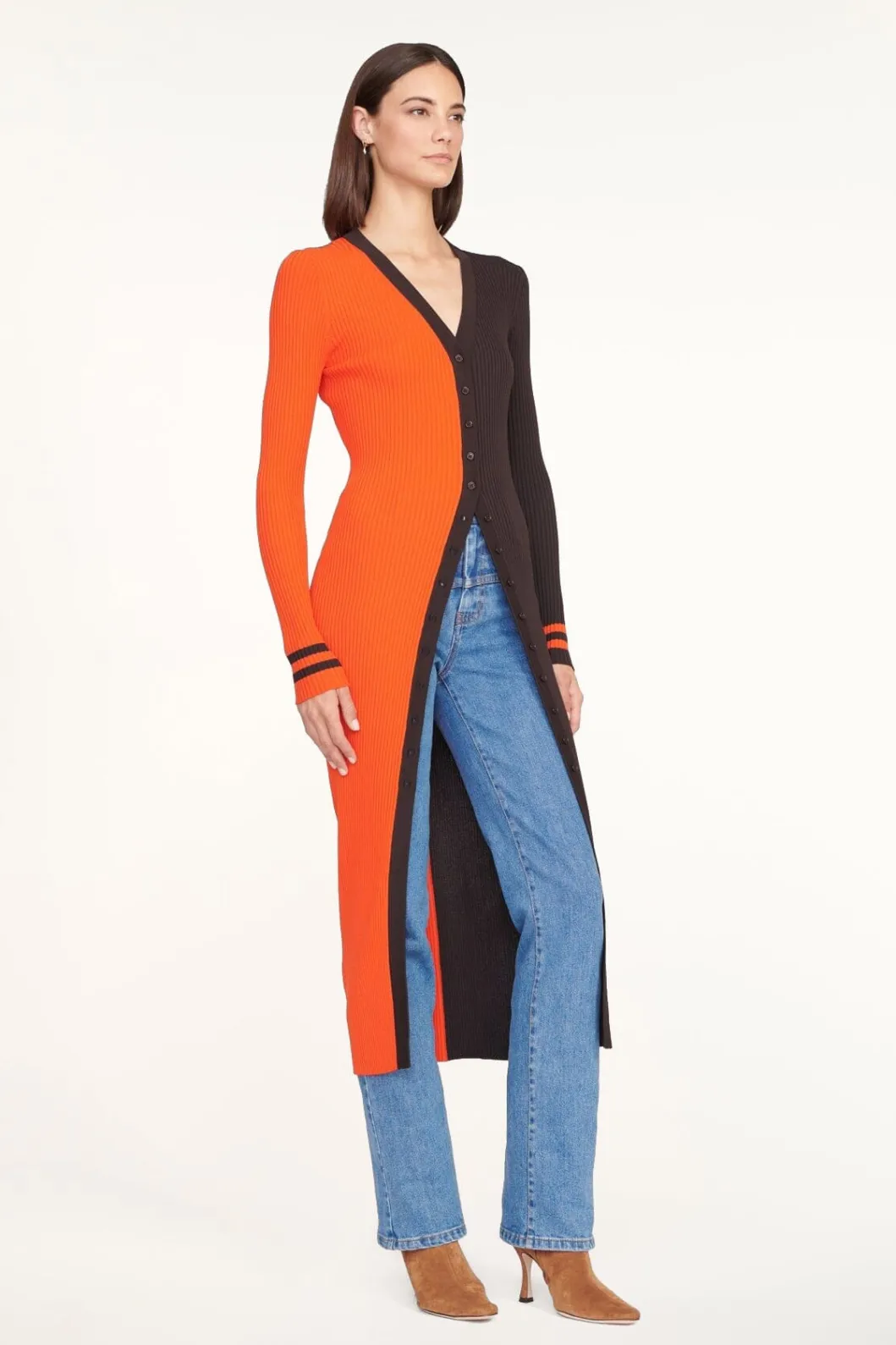 staud_shoko_sweater_x_nfl_bills_2-5.webp STAUD SHOKO SWEATER X NFL BILLS< Dresses