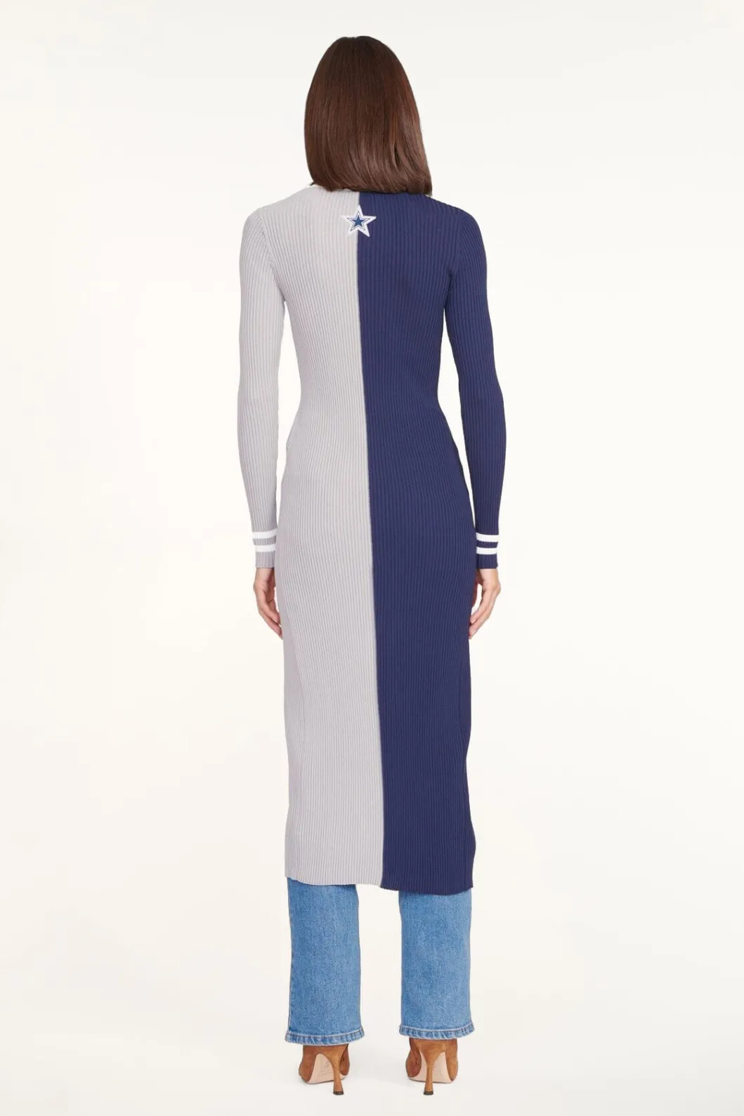 staud_shoko_sweater_x_nfl_cowboys_3.webp STAUD SHOKO SWEATER X NFL< Dresses