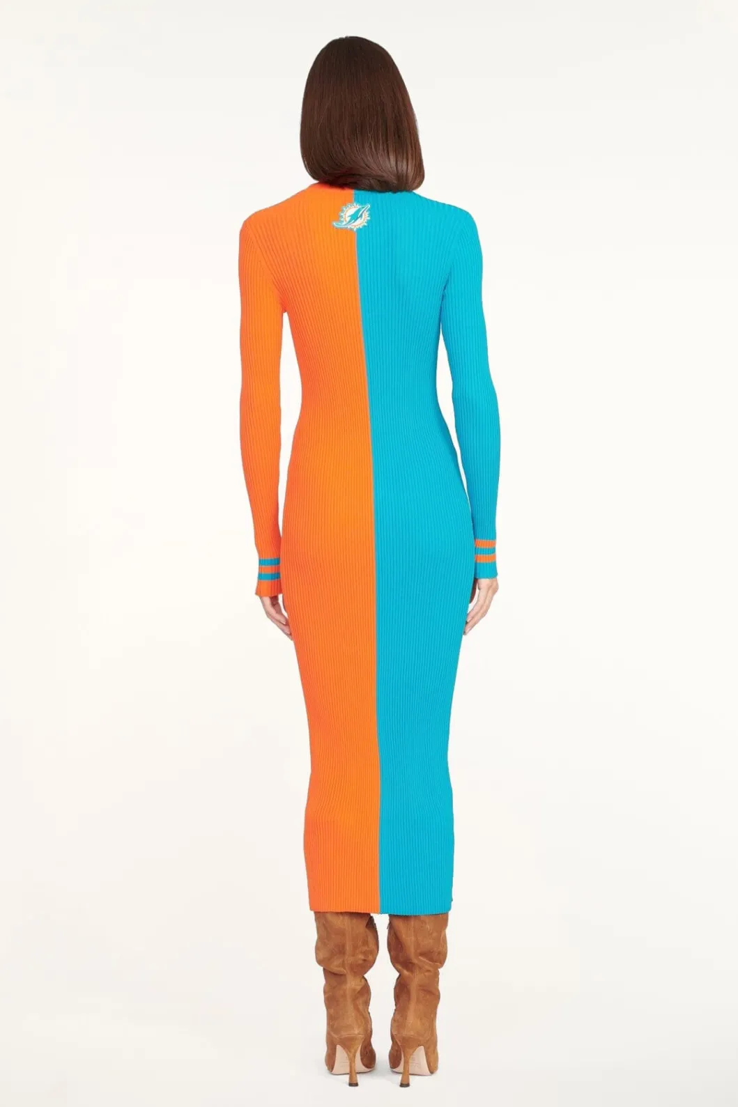 staud_shoko_sweater_x_nfl_dolphins_2.webp STAUD SHOKO SWEATER X NFL< Dresses