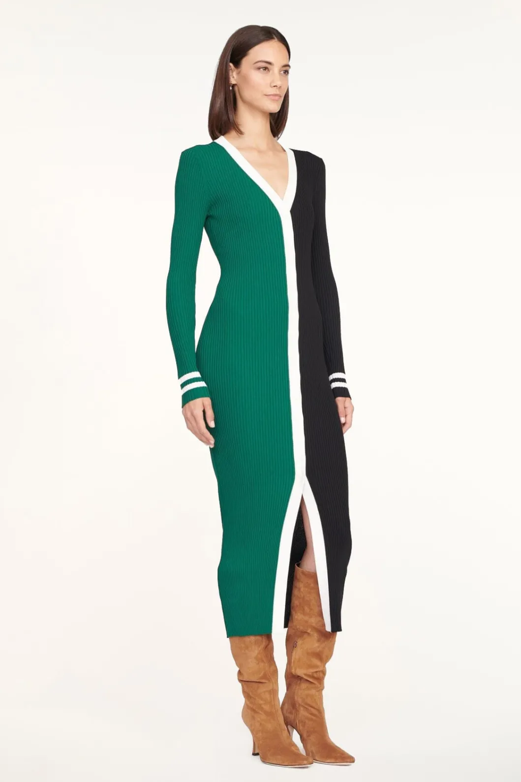 staud_shoko_sweater_x_nfl_jets_2.webp STAUD SHOKO SWEATER X NFL< Dresses