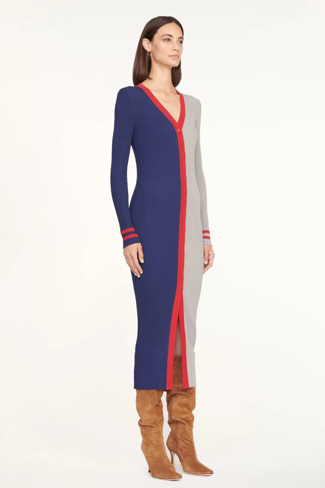 staud_shoko_sweater_x_nfl_patriots_2.webp STAUD SHOKO SWEATER X NFL< Dresses