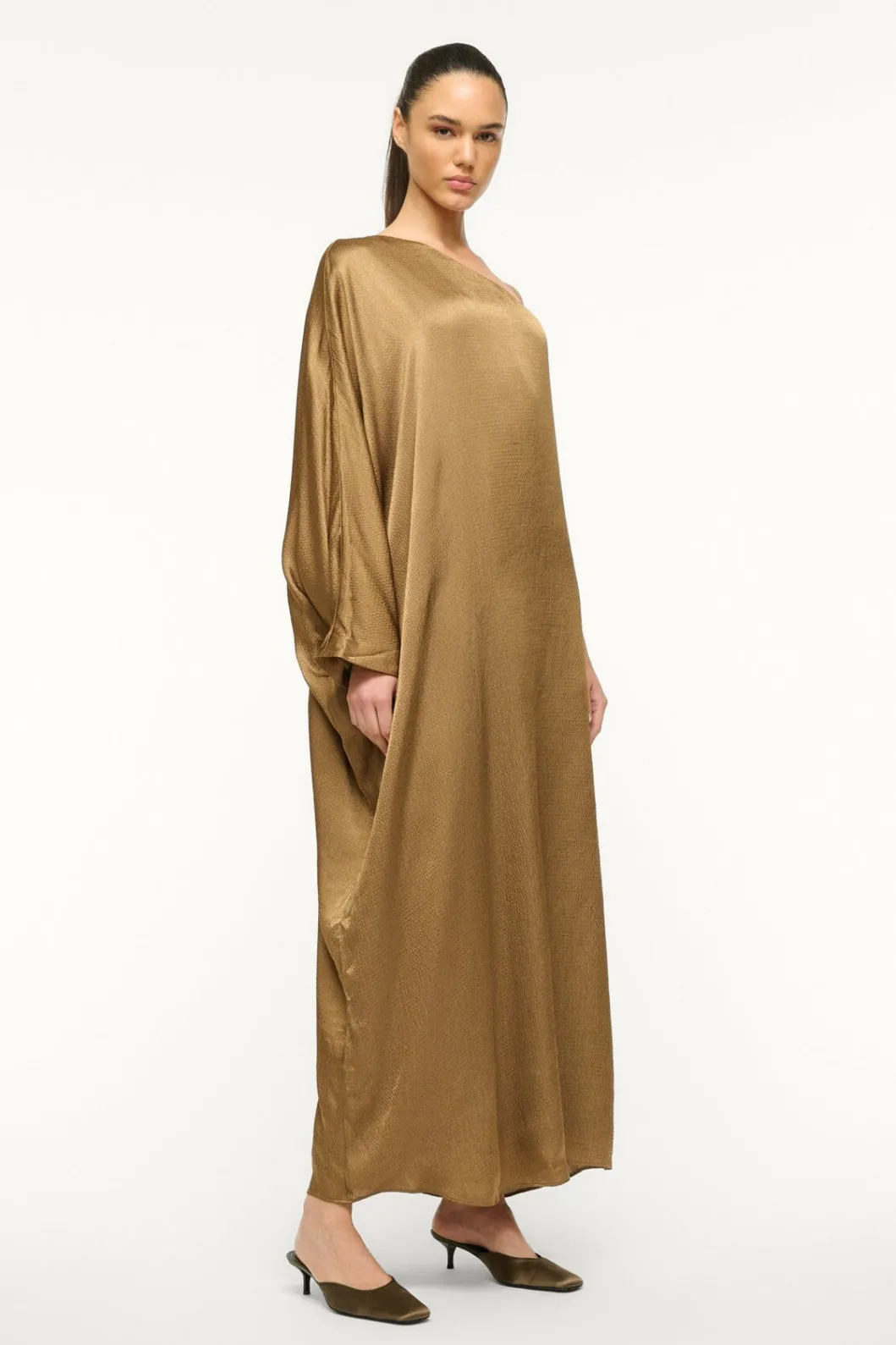 staud_sonia_dress_caramel_2.webp STAUD SONIA DRESS< The Evening Edit | Maxi Dresses
