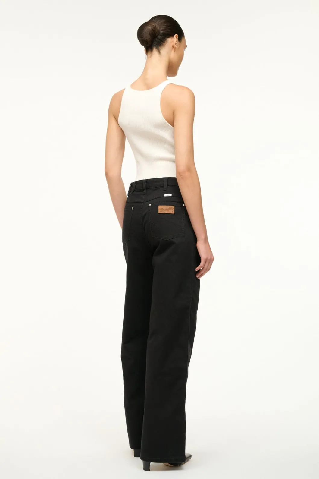 staud_staud_wrangler_the_loose_jean_black_2.webp STAUD WRANGLER THE LOOSE JEAN< Denim | Pants & Shorts