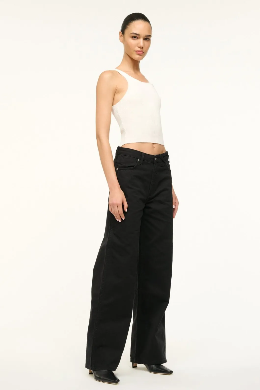 staud_staud_wrangler_the_loose_jean_black_3.webp STAUD WRANGLER THE LOOSE JEAN< Denim | Pants & Shorts