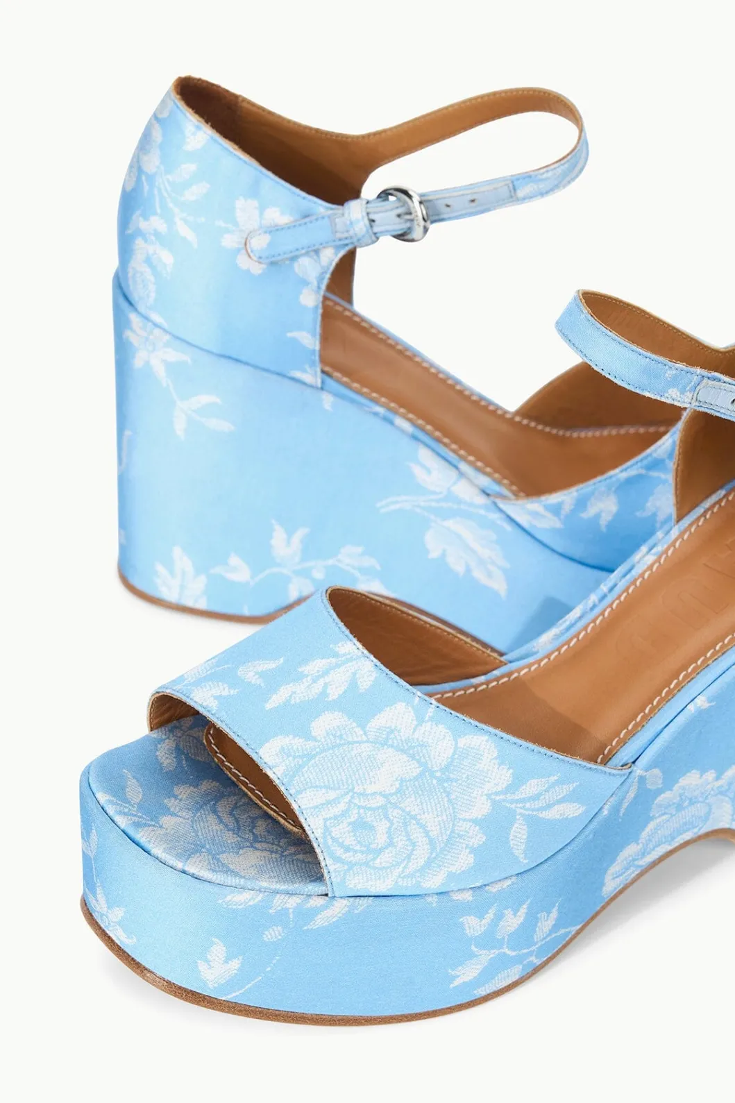 staud_stella_platform_sandal_blue_rose_5.webp STAUD STELLA PLATFORM SANDAL BLUE ROSE< Platforms & Wedges