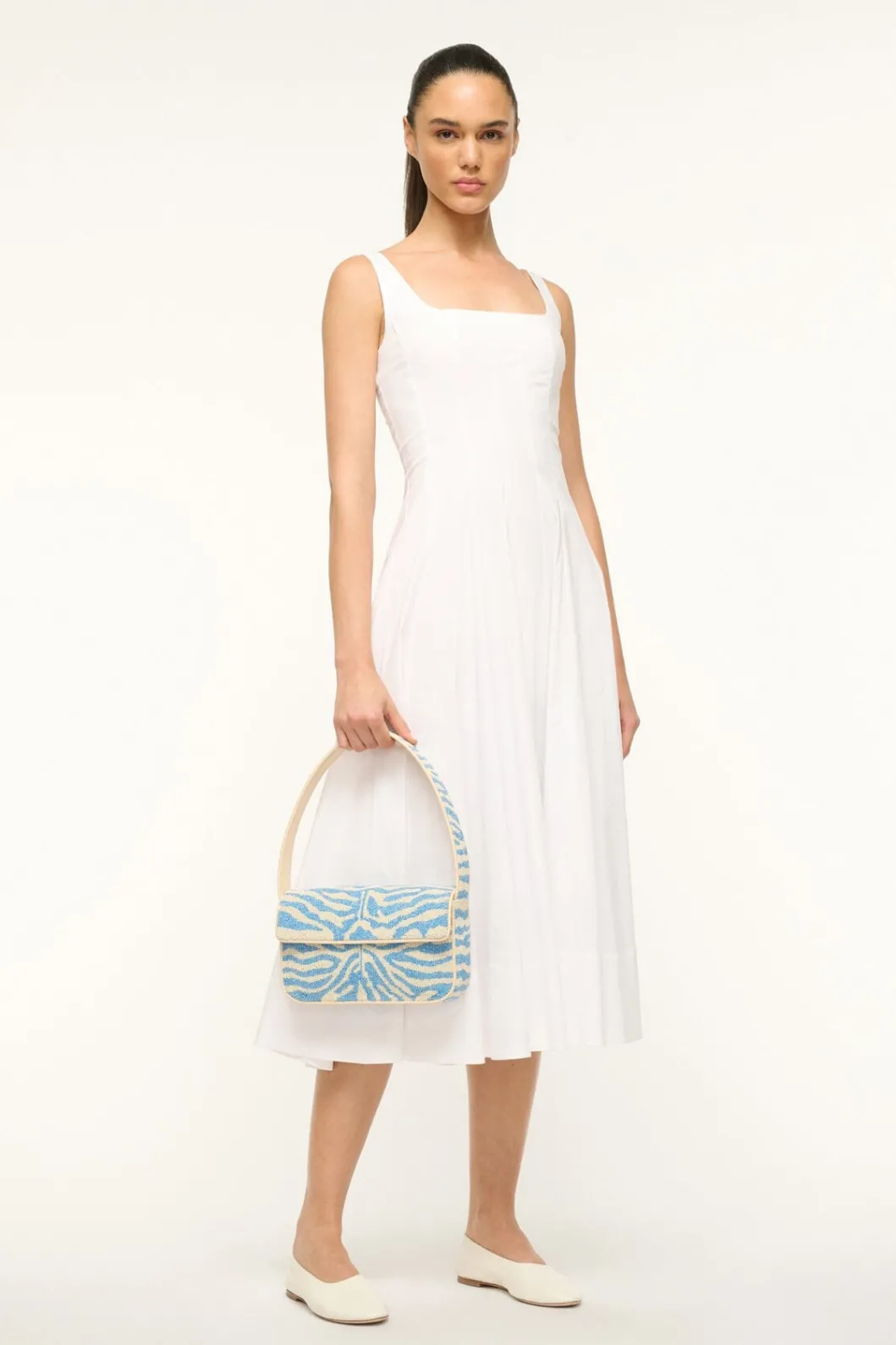 staud_tommy_beaded_bag__light_blue_cream_5.webp STAUD TOMMY BEADED BAG | LIGHT BLUE CREAM< Shoulder | Beaded/novelty
