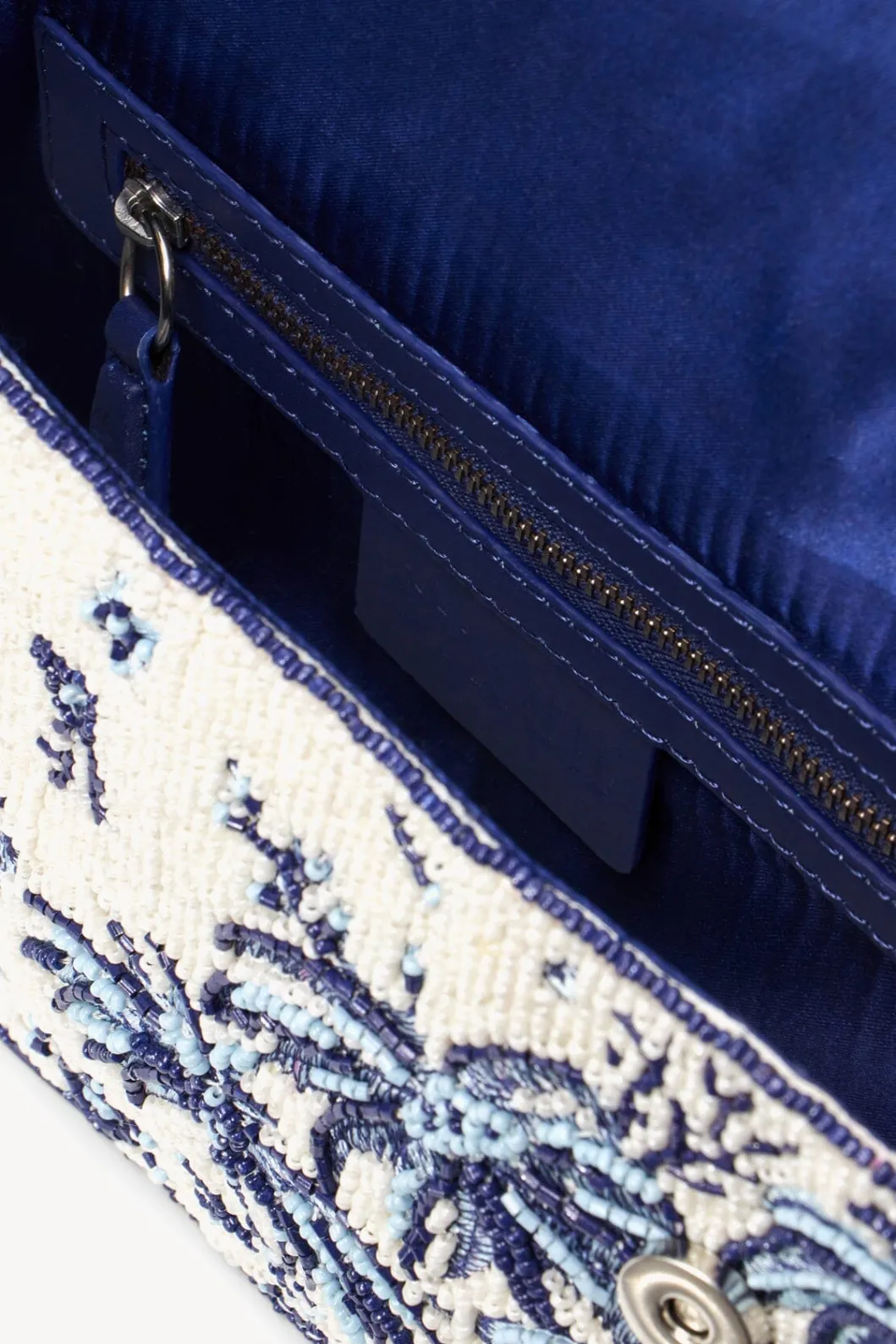 staud_tommy_beaded_bag_toile_de_pup_6.webp STAUD TOMMY BEADED BAG TOILE DE PUP< Shoulder | Beaded/novelty