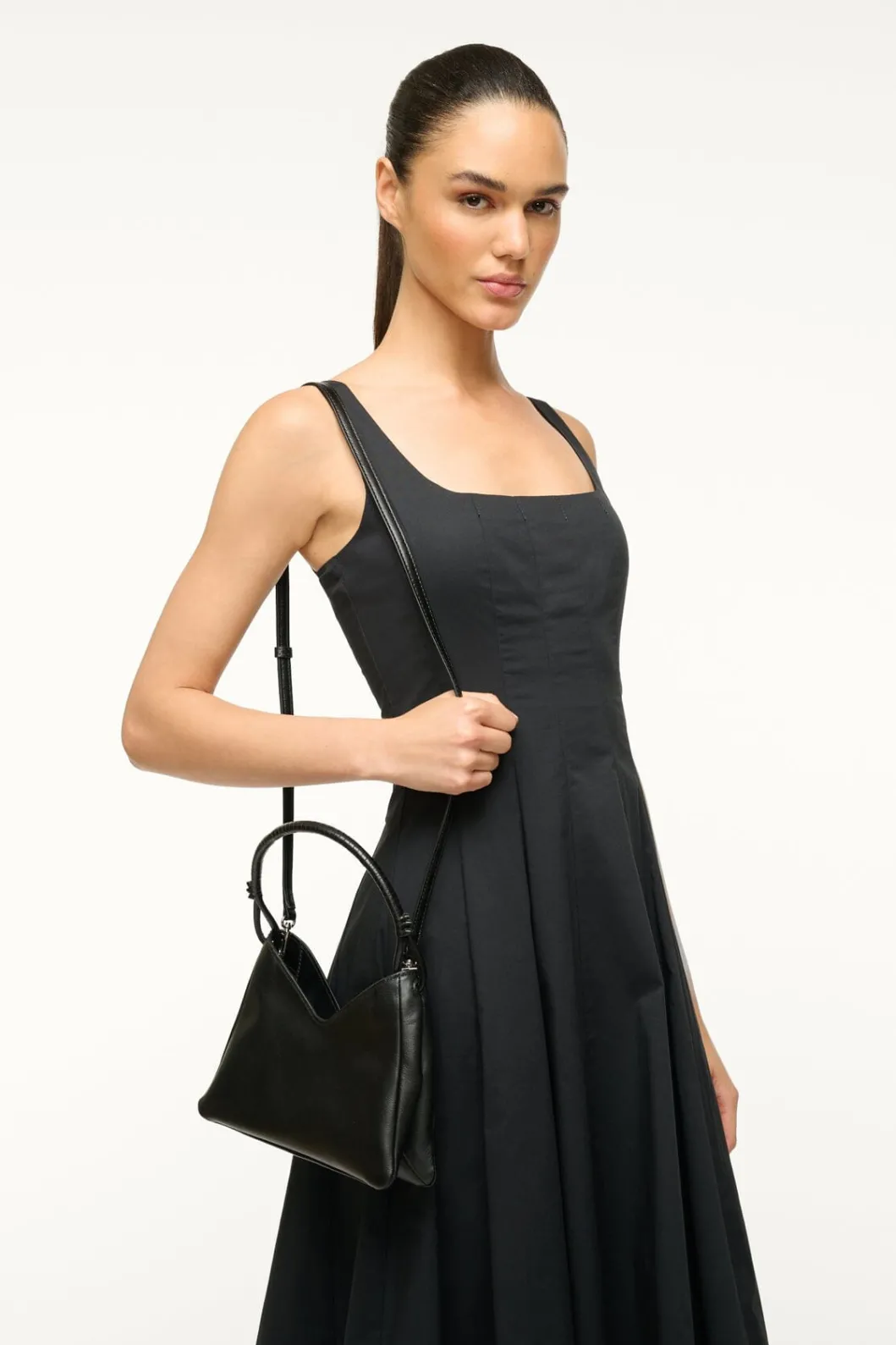 staud_valerie_shoulder_bag_black_5.webp STAUD VALERIE SHOULDER BAG< Shoulder