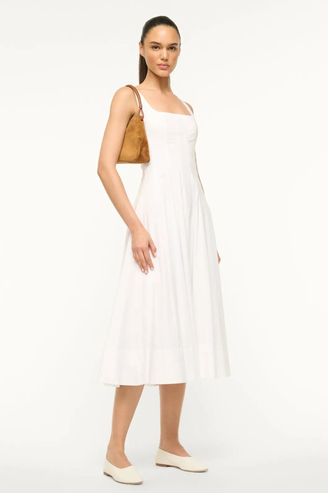 staud_valerie_shoulder_bag_tan_3.webp STAUD VALERIE SHOULDER BAG< Shoulder | Crossbody