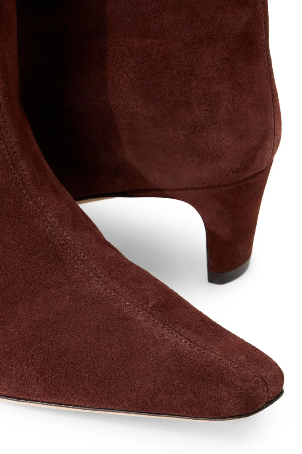 staud_wally_ankle_boot_mahogany_suede_5.webp STAUD WALLY ANKLE BOOT MAHOGANY SUEDE< Boots