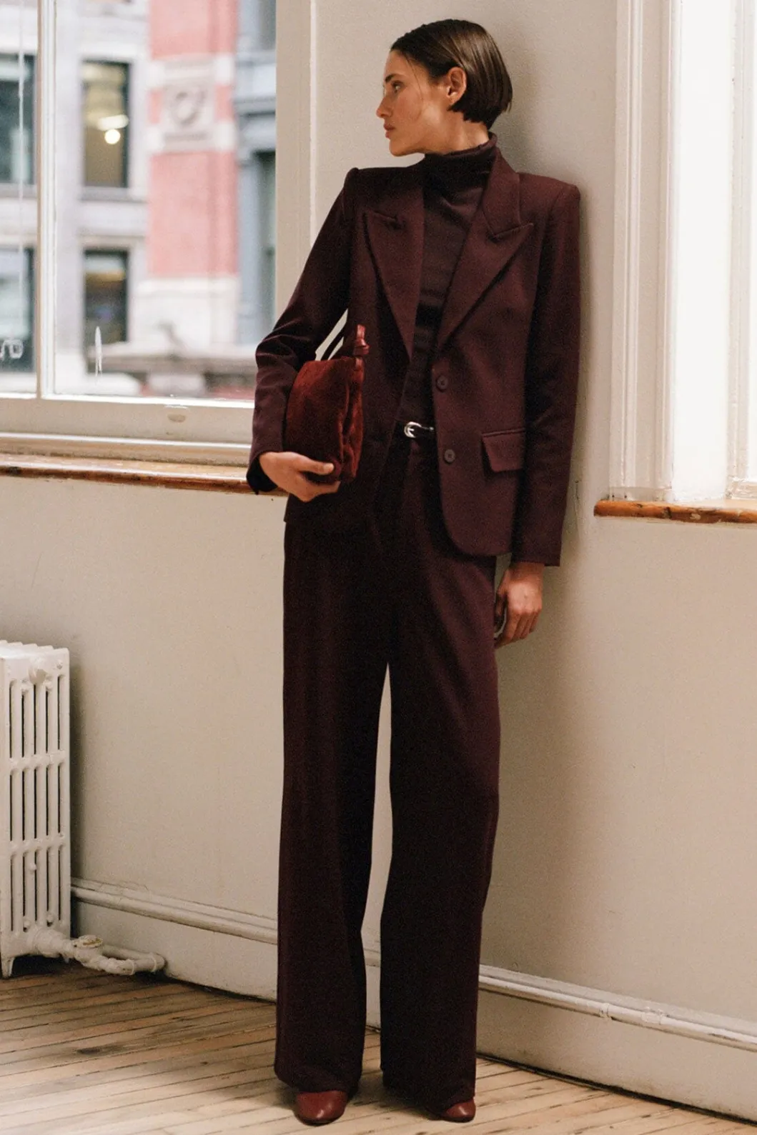 staud_wally_shoulder_bag_pinot_6.webp STAUD WALLY SHOULDER BAG< Shoulder