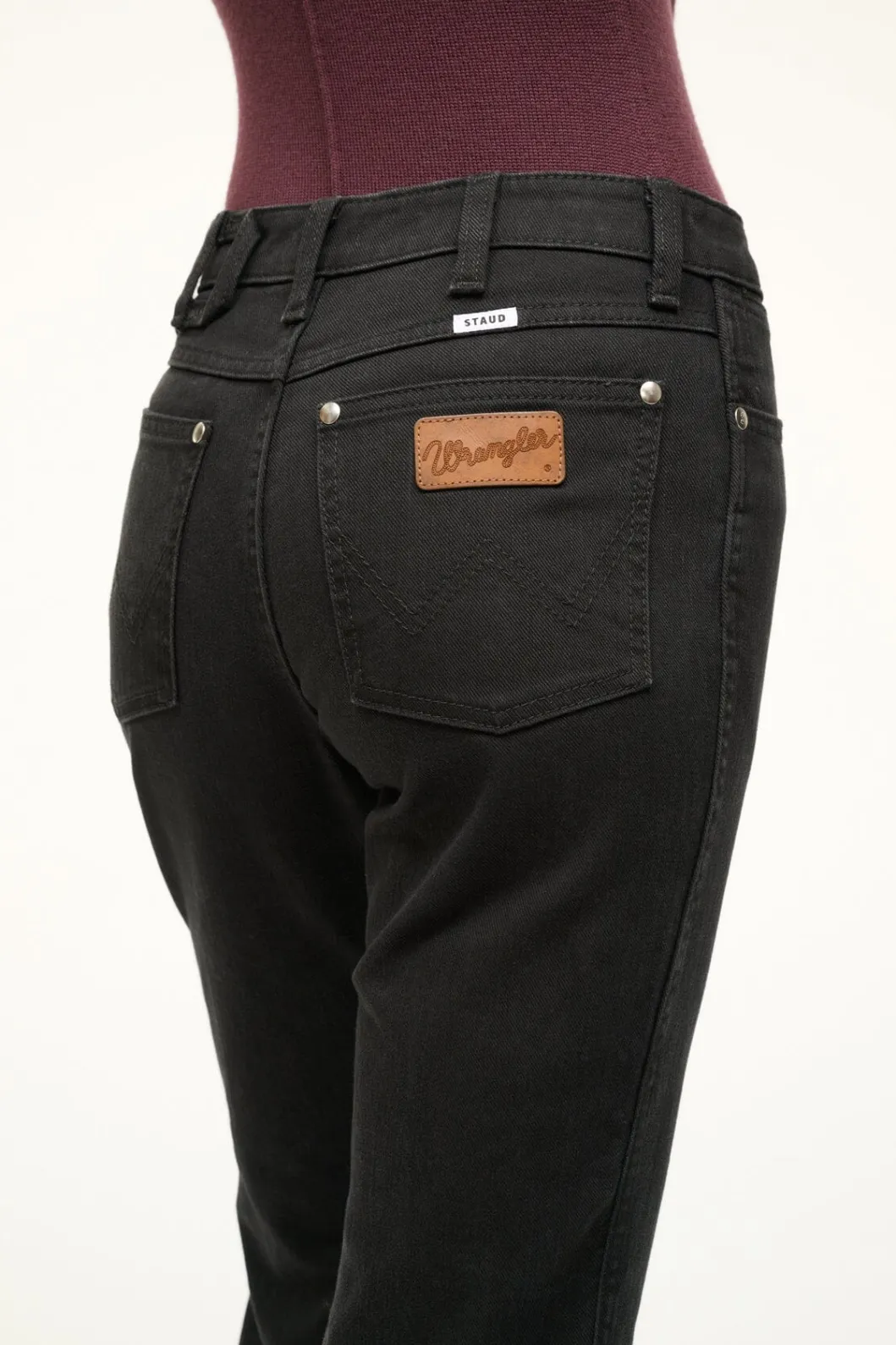staud_wrangler_the_cropped_boot_jean_black_3.webp STAUD WRANGLER THE CROPPED BOOT JEAN< Denim | Pants & Shorts