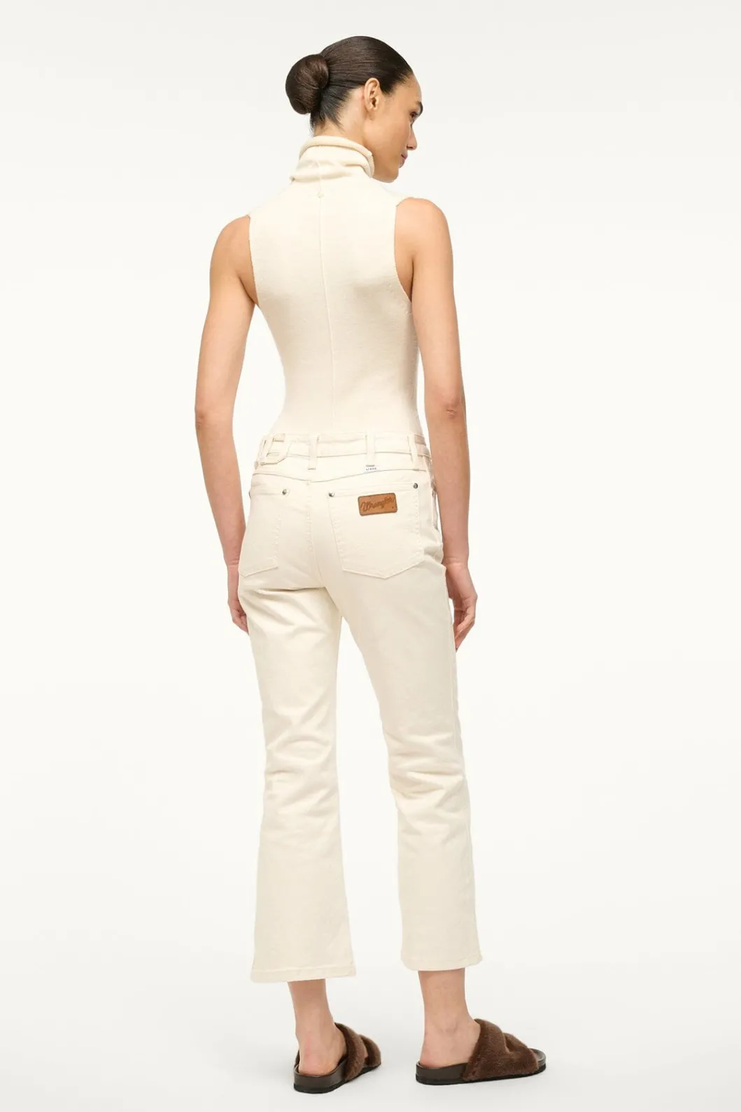staud_wrangler_the_cropped_boot_jean_cream_3.webp STAUD WRANGLER THE CROPPED BOOT JEAN< Denim | Pants & Shorts