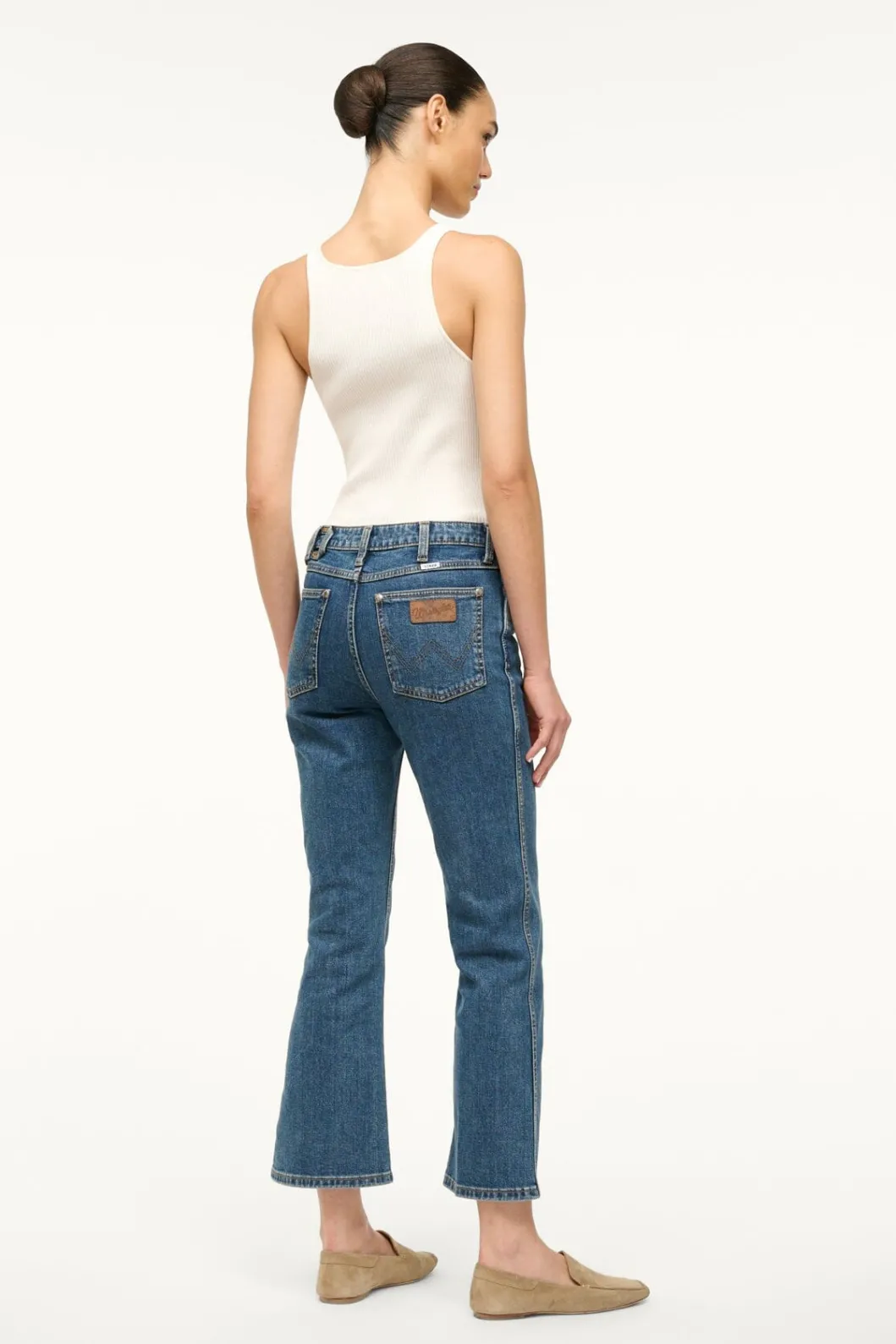 staud_wrangler_the_cropped_boot_jean_indigo_wash_2.webp STAUD WRANGLER THE CROPPED BOOT JEAN INDIGO WASH< Denim | Pants & Shorts