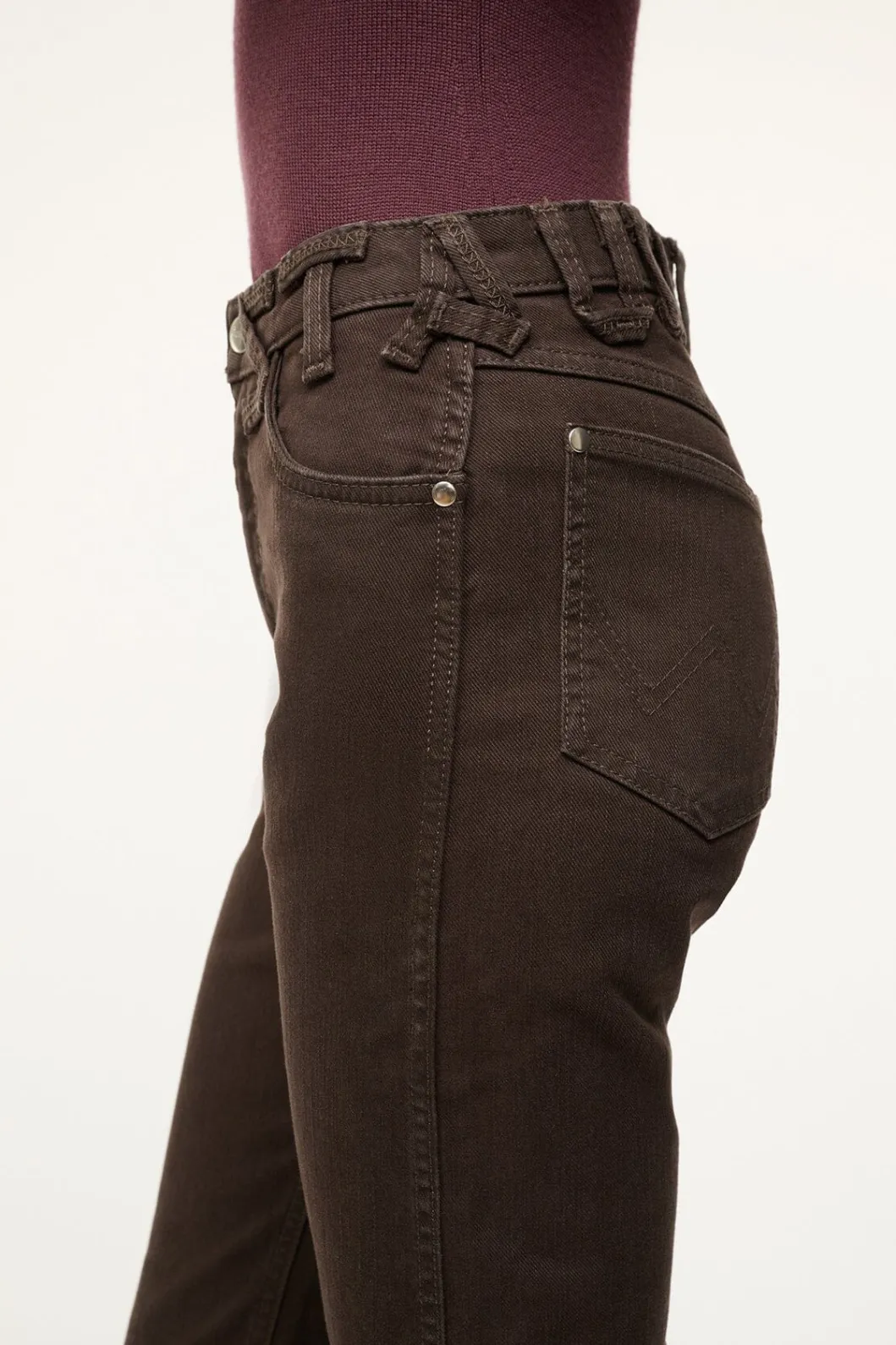 staud_wrangler_the_everyday_earth_3.webp STAUD WRANGLER THE EVERYDAY< Denim | Pants & Shorts