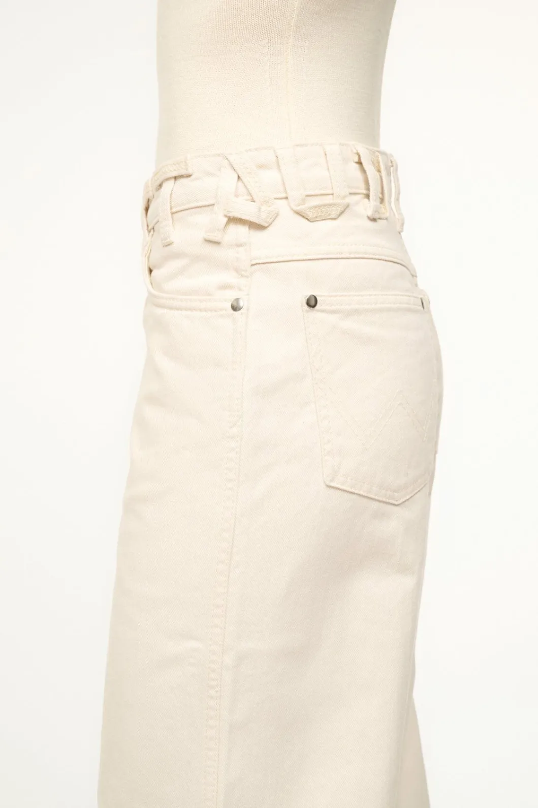 staud_wrangler_the_loose_jean_cream_4.webp STAUD WRANGLER THE LOOSE JEAN< Denim | Pants & Shorts