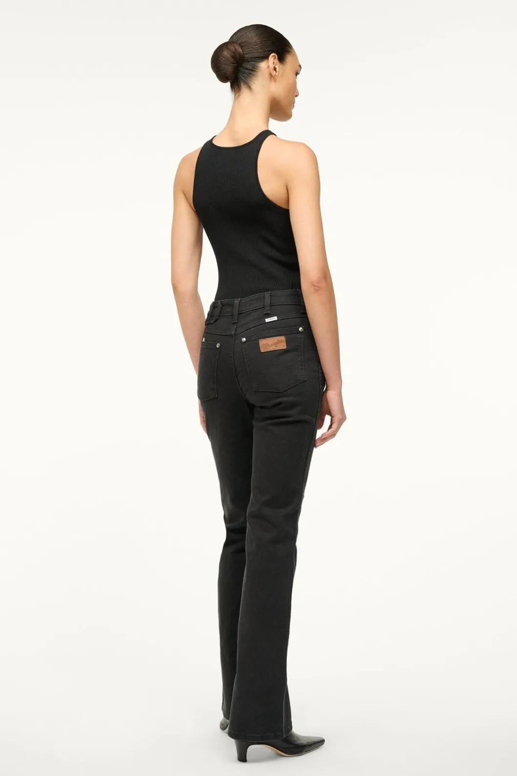 staud_wrangler_the_must_black_2.webp STAUD WRANGLER THE MUST< Denim | Pants & Shorts
