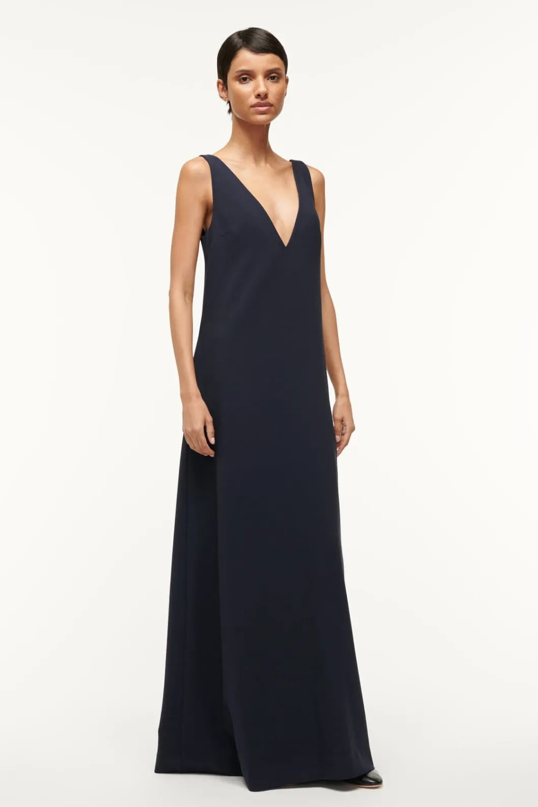 staud_zora_dress_navy_2.webp STAUD ZORA DRESS< The Evening Edit | Maxi Dresses
